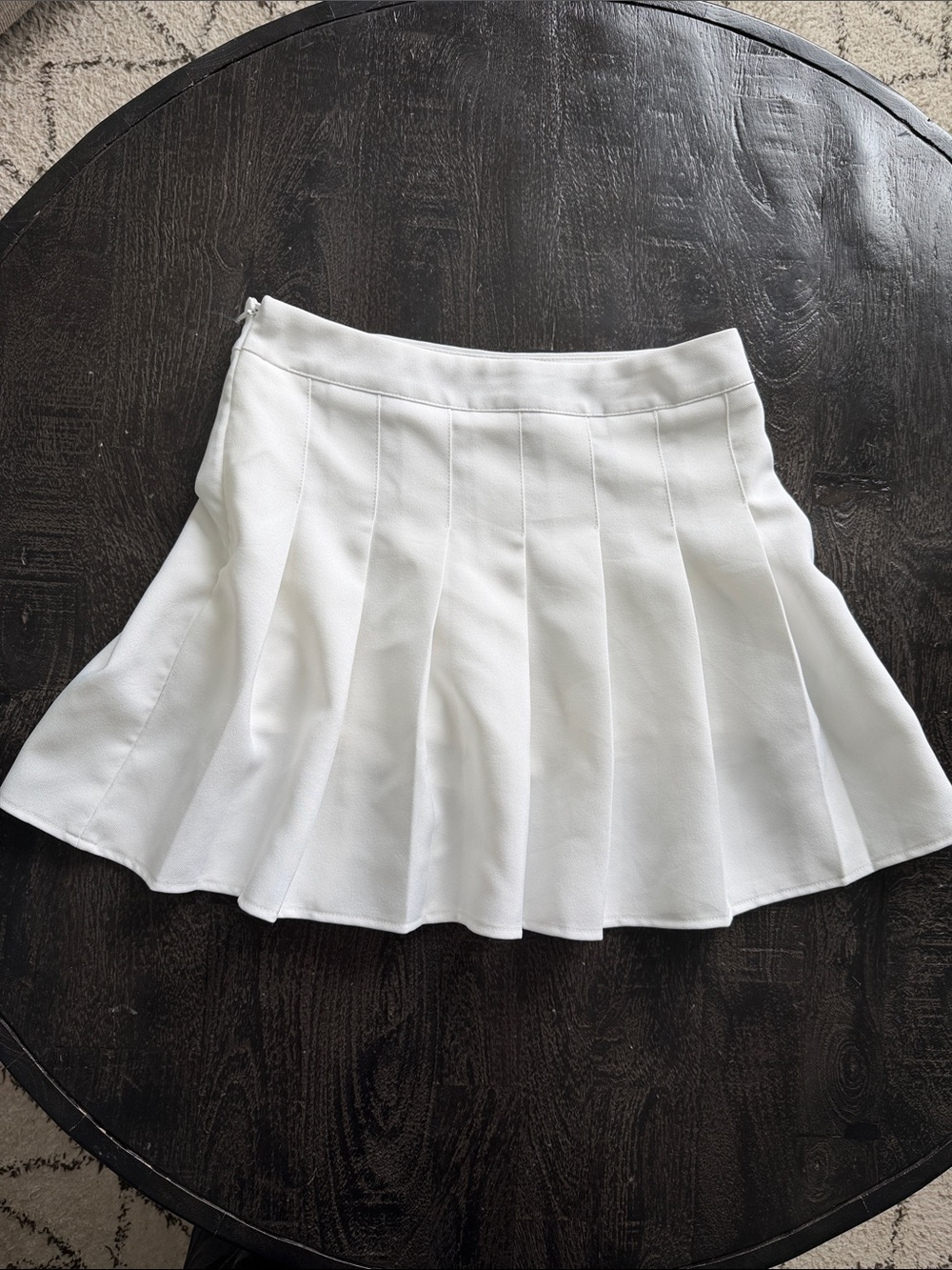 Women's White Pleated Skort - Classic Tennis Style